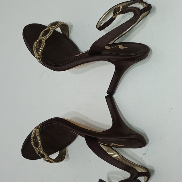 Mina Collection Women's Heels in a size 5.5. - Picture 4 of 11